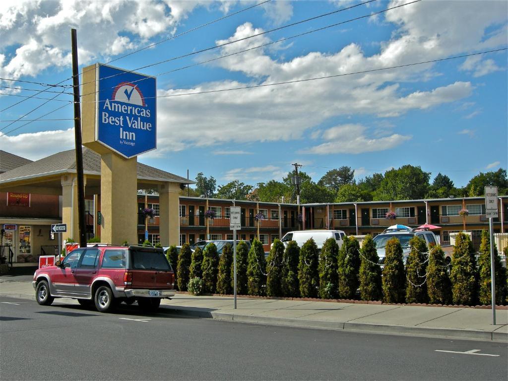 Americas Best Value Inn - Pendleton Kültér fotó